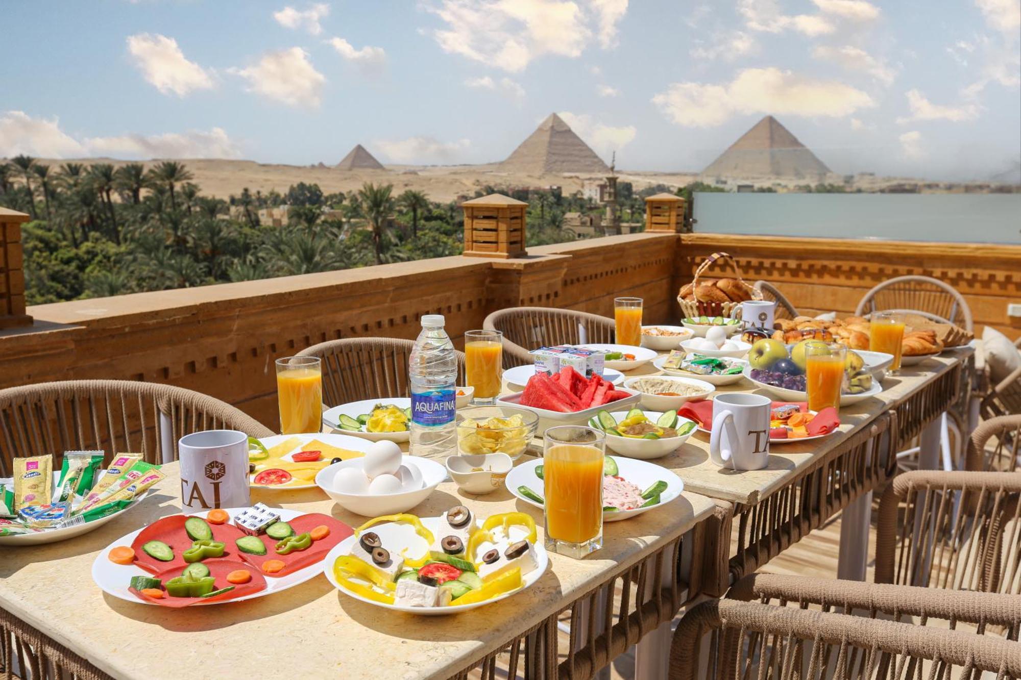 Taj Pyramids View Inn Kafrat al Jabal Exterior foto