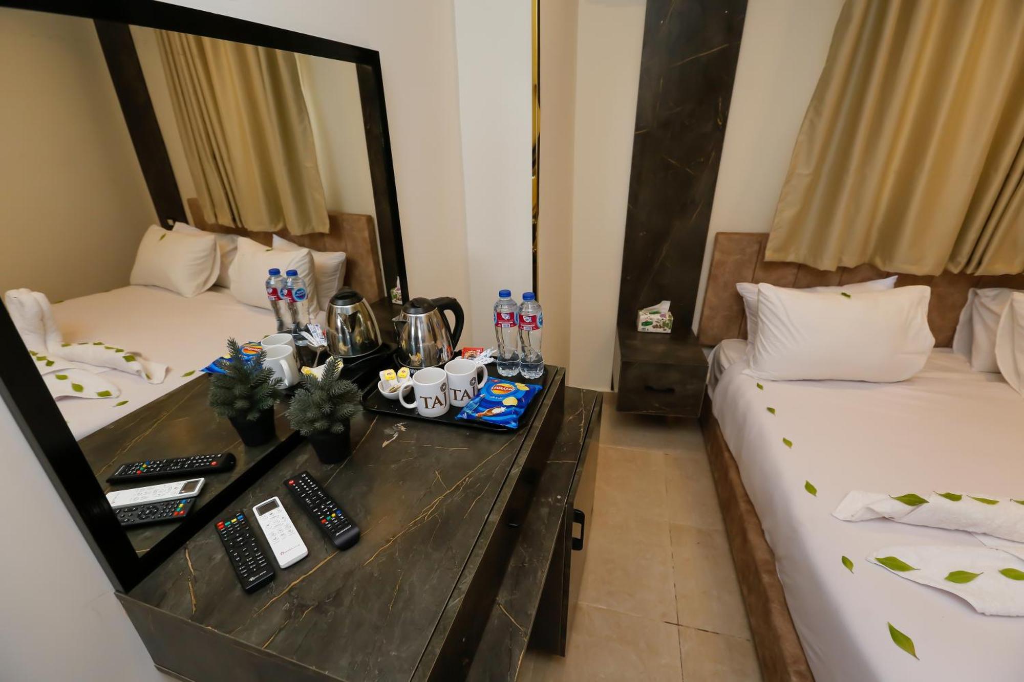 Taj Pyramids View Inn Kafrat al Jabal Exterior foto