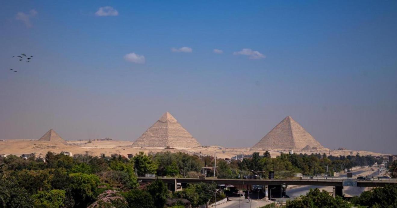 Taj Pyramids View Inn Kafrat al Jabal Exterior foto